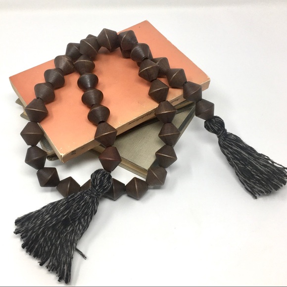 Handcrafted Diamond Shape Dark Wood Bead Tassel Farmhouse Bohemian Style Garland - Picture 2 of 16